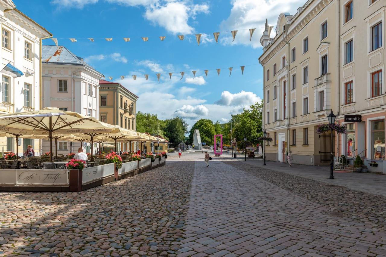 Old Town Luxury Penthouse Apartment With Emajogi View Tartu Exterior foto